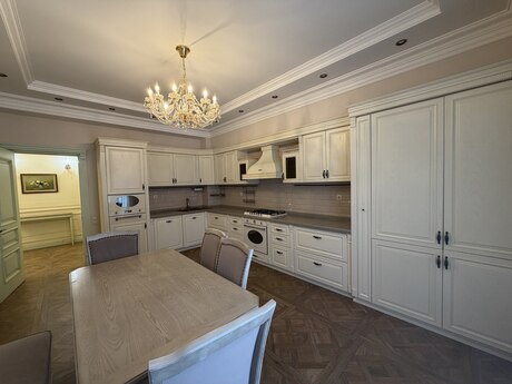 6 otaqlı mənzil, 242 m², Ağ şəhər: 1 200 000 ₼ 5