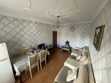 4 otaqlı köhnə tikili - Yeni Yasamal q. - 105 m²