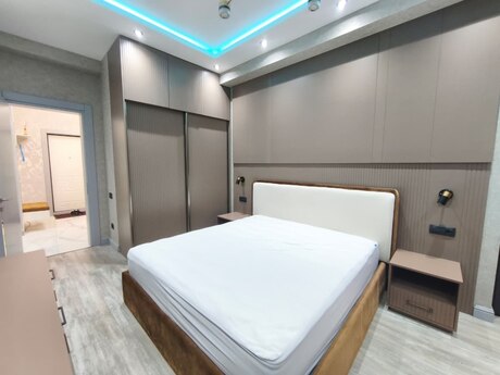 3 otaqlı yeni tikili - Şah İsmayıl Xətai m. - 110 m²