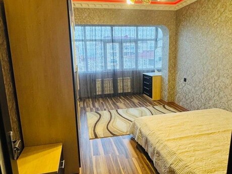 Qurtuluş 93 kompleksində 2 otaqlı yeni tikili mənzil kirayə verilir, 75 m², 450 AZN/ay, şəkil 3 / 8
