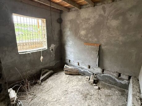 3 otaqlı həyət evi/bağ evi - Biləcəri q. - 100 m²