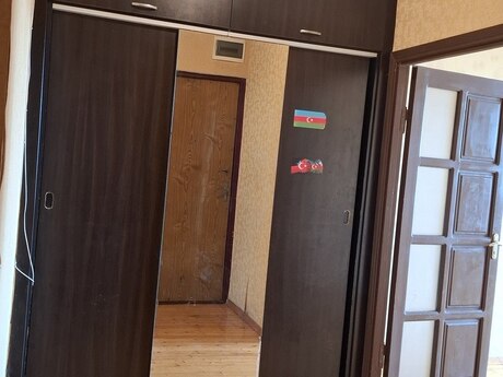 2 otaqlı köhnə tikili - Əhmədli q. - 55 m²