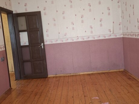 2 otaqlı köhnə tikili - Əhmədli q. - 55 m²