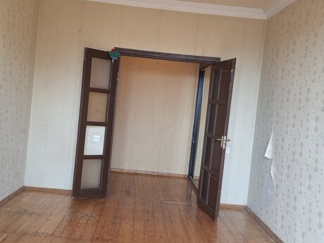 2 otaqlı köhnə tikili - Əhmədli q. - 55 m²