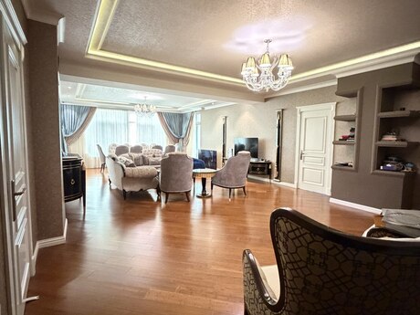 5 otaqlı yeni tikili - Nizami m. - 300 m²