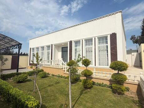 4 otaqlı həyət evi/bağ evi - Mərdəkan q. - 200 m²
