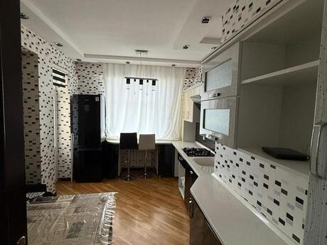 3 otaqlı köhnə tikili - Sumqayıt - 97 m²