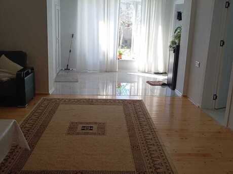 3 otaqlı həyət evi/bağ evi - Xocəsən m. - 100 m²