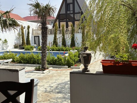 3 otaqlı həyət evi/bağ evi - Pirşağı q. - 100 m²