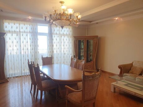 4 otaqlı yeni tikili - Gənclik m. - 173 m²