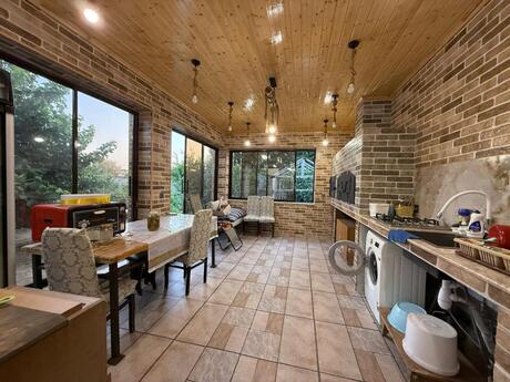 4-комн. дом/дача - пос. Новханы - 250 м²