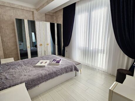 Kirayə 3 otaqlı mənzil, 121 m², Zümrüd Residence: 2 000 ₼/ay 5