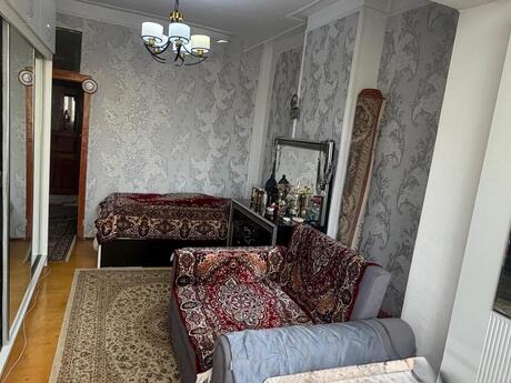 2 otaqlı köhnə tikili - Azadlıq Prospekti m. - 45 m²
