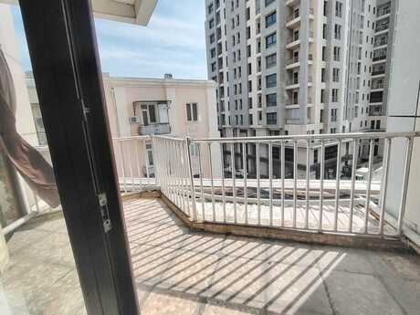 2-комн. офис - м. 28 мая - 70 м²