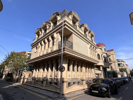 6 otaqlı həyət evi/bağ evi - Nərimanov r. - 410 m²