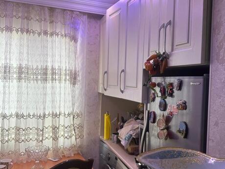 2 otaqlı köhnə tikili - İnşaatçılar m. - 55 m²