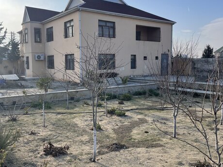 9 otaqlı həyət evi/bağ evi - Nardaran q. - 650 m²