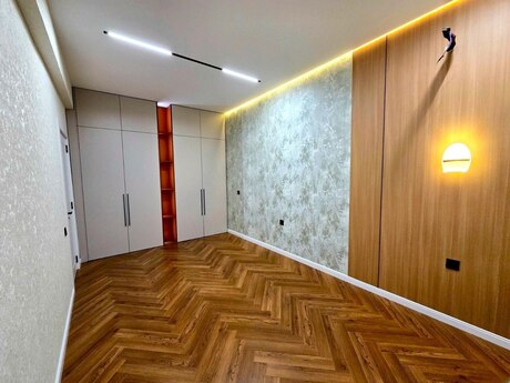 2-комн. новостройка - м. Шах Исмаил Хатаи - 82 м²