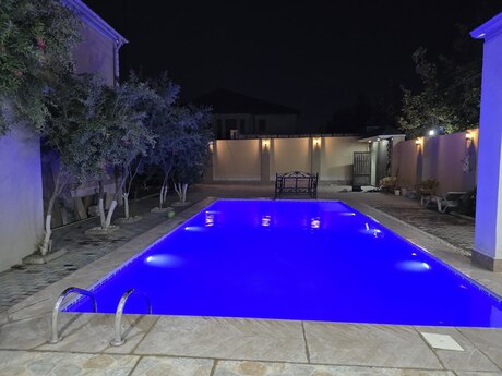7 otaqlı həyət evi/bağ evi - Fatmayı q. - 350 m²