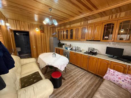 4 otaqlı həyət evi/bağ evi - Albalılıq q. - 120 m²