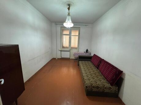 4 otaqlı köhnə tikili - Avtovağzal m. - 120 m²