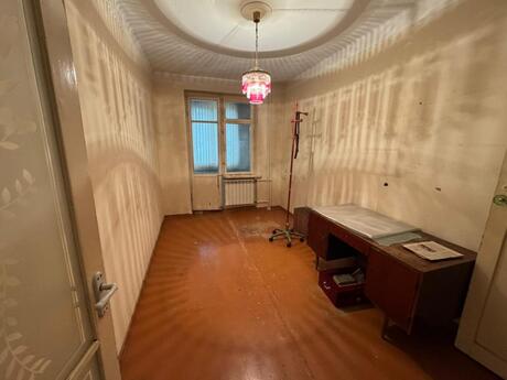 4 otaqlı köhnə tikili - Avtovağzal m. - 120 m²