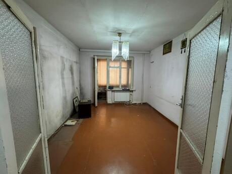 4 otaqlı köhnə tikili - Avtovağzal m. - 120 m²