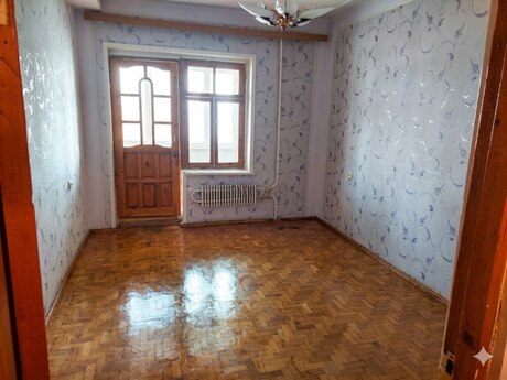 4 otaqlı köhnə tikili - Xalqlar Dostluğu m. - 105 m²