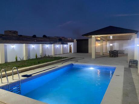 4 otaqlı həyət evi/bağ evi - Nardaran q. - 220 m²