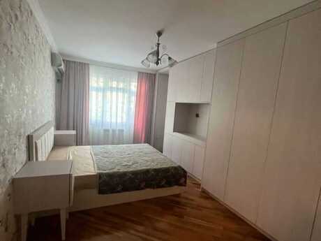 3 otaqlı köhnə tikili - Neftçilər m. - 75 m²