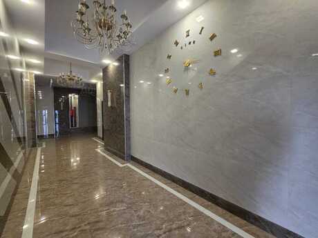 4-комн. новостройка - м. 8 ноября - 300 м²