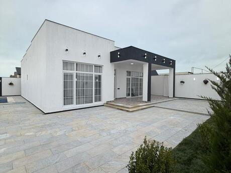 4 otaqlı həyət evi/bağ evi - Şüvəlan q. - 150 m²