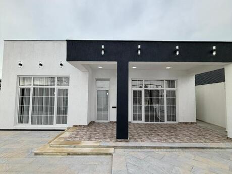 4 otaqlı həyət evi/bağ evi - Şüvəlan q. - 150 m²