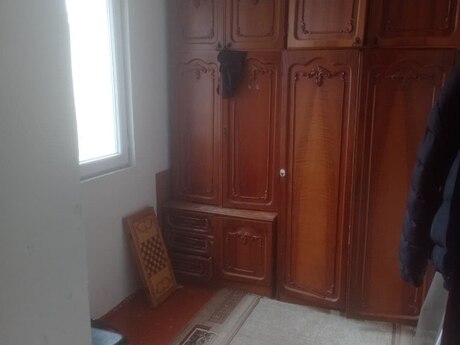 4 otaqlı köhnə tikili - Elmlər Akademiyası m. - 100 m²