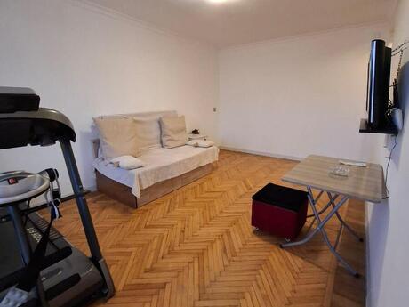 Elan №6080606 - Bakı, Bakmil m., 2 otaqlı, 45 m², 5/5 mərtəbə