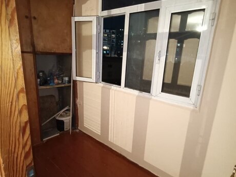 3 otaqlı köhnə tikili - Azadlıq Prospekti m. - 70 m²