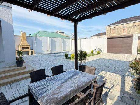 4 otaqlı həyət evi/bağ evi - Şüvəlan q. - 160 m²