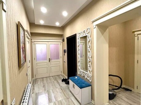 3 otaqlı yeni tikili - Şah İsmayıl Xətai m. - 110 m²