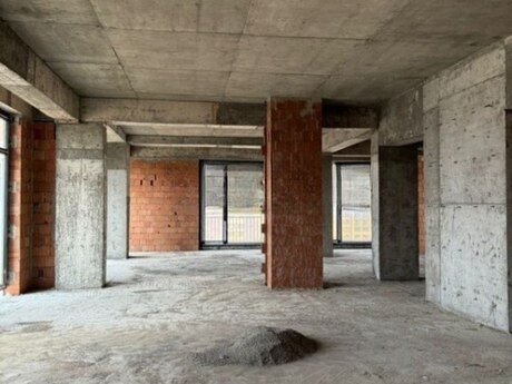 4 otaqlı yeni tikili - Nəsimi r. - 185 m²