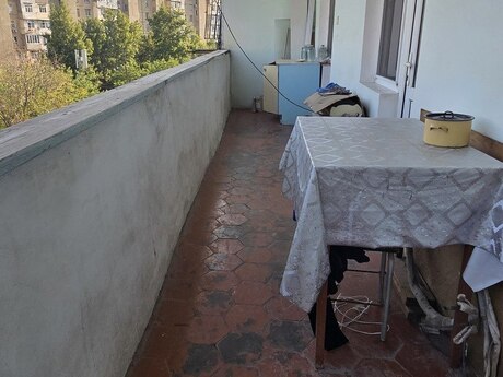2 otaqlı köhnə tikili - Xalqlar Dostluğu m. - 65 m²