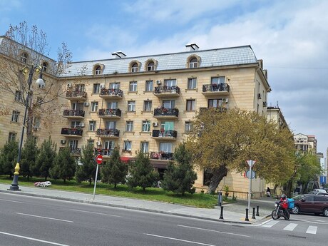 1 otaqlı köhnə tikili - Şah İsmayıl Xətai m. - 32 m²