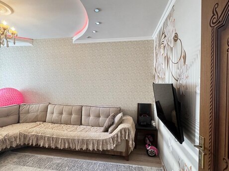 2 otaqlı köhnə tikili - Hövsan q. - 54 m²
