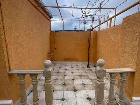 4 otaqlı həyət evi/bağ evi - Xırdalan - 100 m²