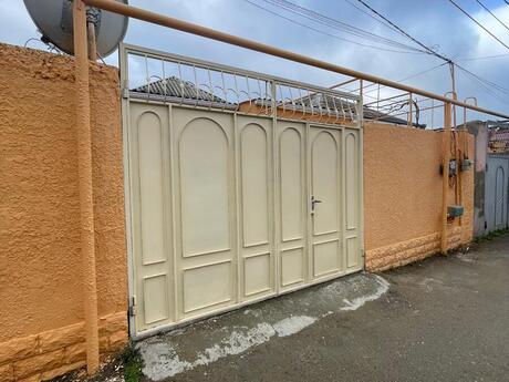 4 otaqlı həyət evi/bağ evi - Xırdalan - 100 m²