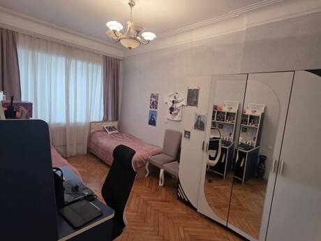 3 otaqlı köhnə tikili - Nəsimi r. - 70 m²