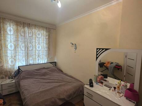 3 otaqlı köhnə tikili - Nəsimi r. - 70 m²