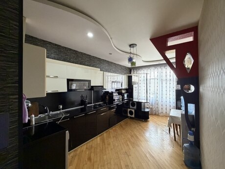 2 otaqlı yeni tikili - Şah İsmayıl Xətai m. - 94 m²
