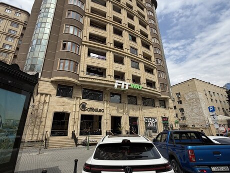 Elan №6080732 - Bakı, Nizami m., 4 otaqlı, 205 m², 7/14 mərtəbə