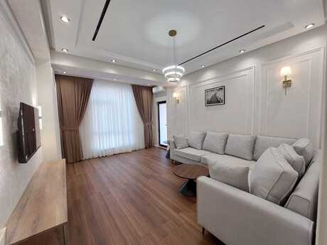 3-комн. новостройка - Наримановский  р. - 120 м²