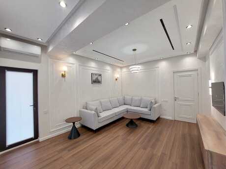3-комн. новостройка - Наримановский  р. - 120 м²